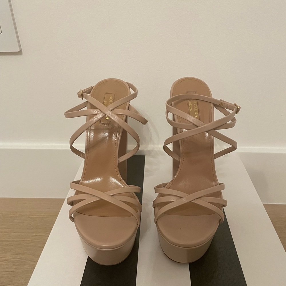 Aquazurra Gin Platform Strappy Sandal In Nude- 38.5